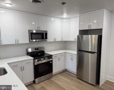 16 Ivy Ct - Photo Thumbnail 1