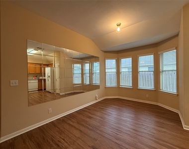 25 Azalea Dr - Photo Thumbnail 4