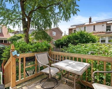 43 Spruce - Photo Thumbnail 20