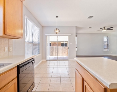 11100 Los Comancheros Rd - Photo Thumbnail 7
