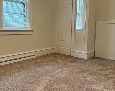 130 Poplar Street - Photo Thumbnail 15