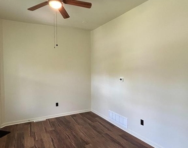 126 Washington Avenue - Photo Thumbnail 4