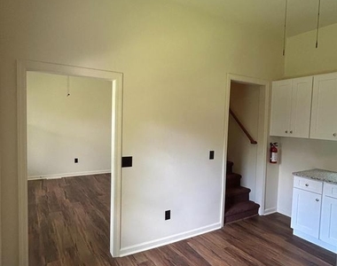 126 Washington Avenue - Photo Thumbnail 3