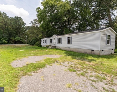 2350 Old Snow Hill Road - Photo Thumbnail 2