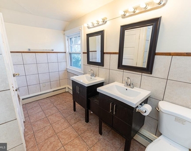733 Camden Avenue - Photo Thumbnail 38