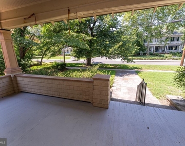 733 Camden Avenue - Photo Thumbnail 11