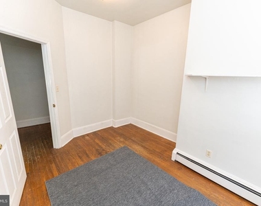 733 Camden Avenue - Photo Thumbnail 17