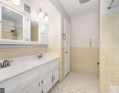 24700 Deepwater Point - Photo Thumbnail 7