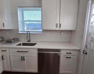 6607 Hansford Street - Photo Thumbnail 1