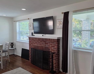 6607 Hansford Street - Photo Thumbnail 6
