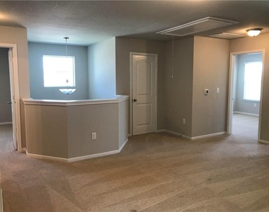 2205 Bettylou Ln - Photo Thumbnail 14