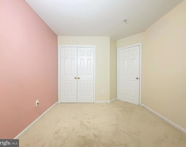 9707 Quiet Brook Lane - Photo Thumbnail 22