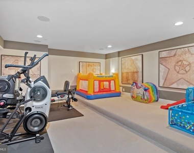14202 Bentley Park Drive - Photo Thumbnail 44
