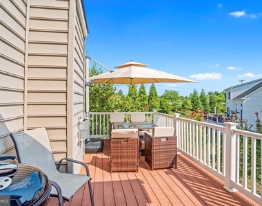 14202 Bentley Park Drive - Photo Thumbnail 45