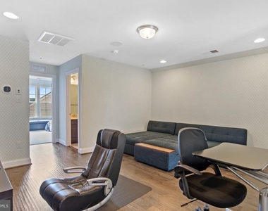 14202 Bentley Park Drive - Photo Thumbnail 35