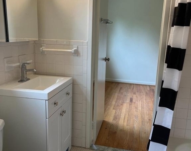 4516 Gretna Street - Photo Thumbnail 20