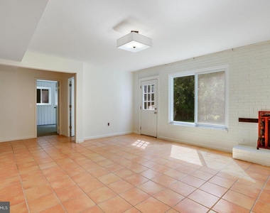 4516 Gretna Street - Photo Thumbnail 12
