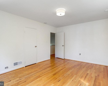 4516 Gretna Street - Photo Thumbnail 14