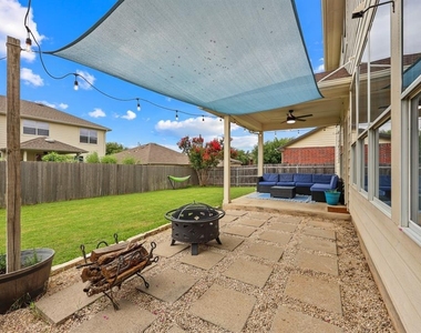 2306 Caprock Pl - Photo Thumbnail 27