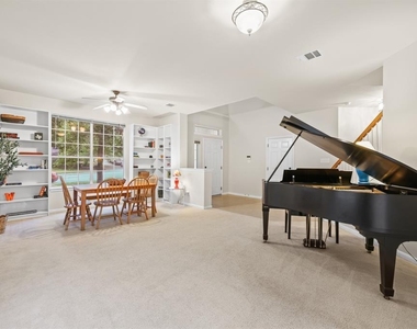2306 Caprock Pl - Photo Thumbnail 3