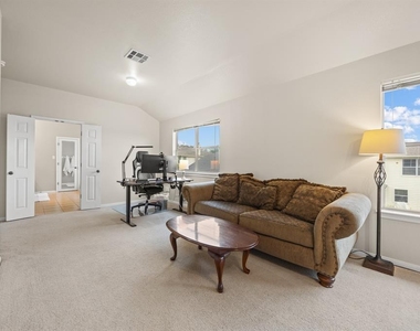2306 Caprock Pl - Photo Thumbnail 14
