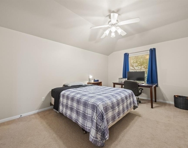 2306 Caprock Pl - Photo Thumbnail 22