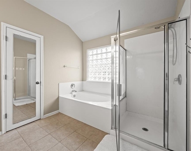 2306 Caprock Pl - Photo Thumbnail 18