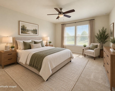 1313 Arbor Acres Loop - Photo Thumbnail 14