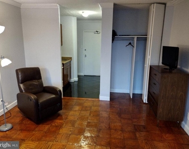 5500 Friendship Boulevard - Photo Thumbnail 2