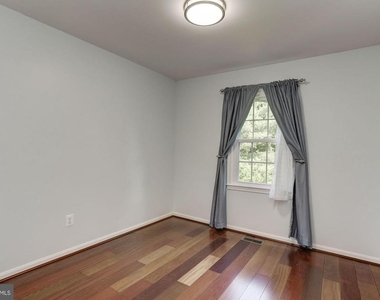 7133 Swansong Way - Photo Thumbnail 26