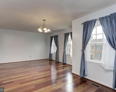 7133 Swansong Way - Photo Thumbnail 18