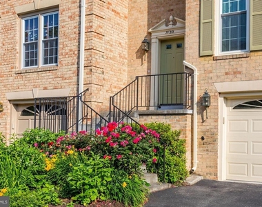7133 Swansong Way - Photo Thumbnail 1