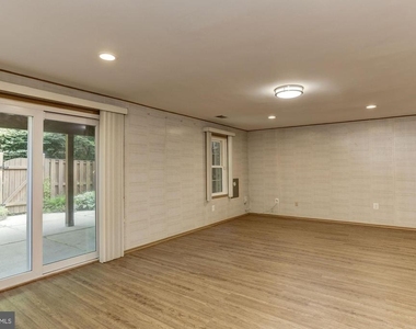 7133 Swansong Way - Photo Thumbnail 32