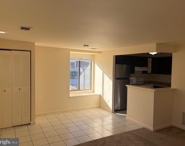 9709 Docena Drive - Photo Thumbnail 3