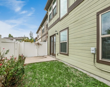 1900 Little Elm Trl - Photo Thumbnail 24