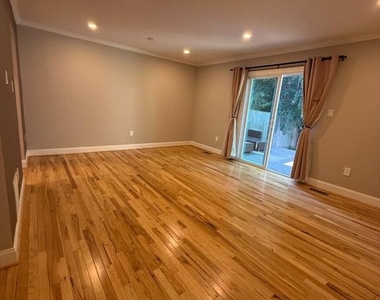 14643 Keeneland Circle - Photo Thumbnail 9