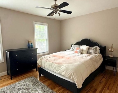 14643 Keeneland Circle - Photo Thumbnail 8