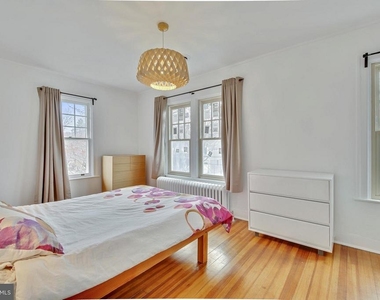 3515 Bradley Lane - Photo Thumbnail 15