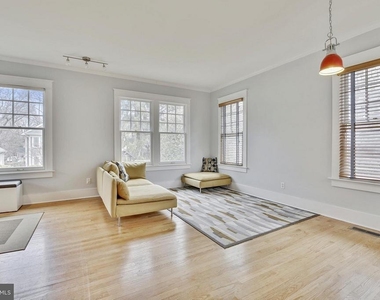 3515 Bradley Lane - Photo Thumbnail 11