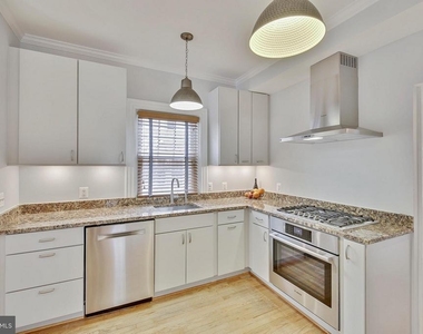 3515 Bradley Lane - Photo Thumbnail 8