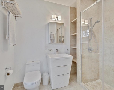 3515 Bradley Lane - Photo Thumbnail 16