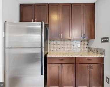7300 Flower Avenue - Photo Thumbnail 12