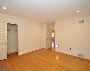 11132 Luxmanor Road - Photo Thumbnail 19