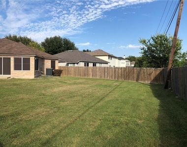1304 Water Spaniel Way - Photo Thumbnail 20