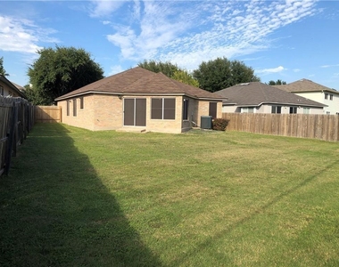 1304 Water Spaniel Way - Photo Thumbnail 19