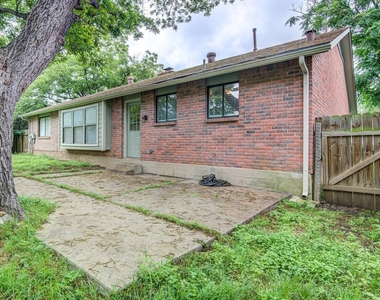 12111 Missel Thrush Ct - Photo Thumbnail 20