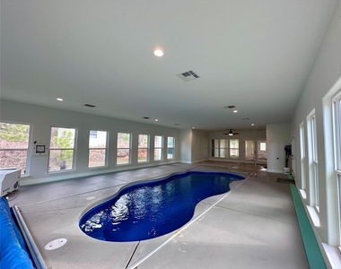 124 Pine Path - Photo Thumbnail 24