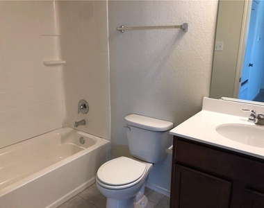 108 Yellowbark St - Photo Thumbnail 19
