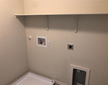 108 Yellowbark St - Photo Thumbnail 23