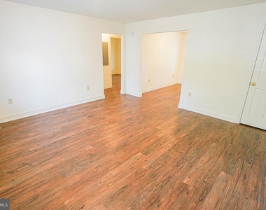 800 Travers Street - Photo Thumbnail 19